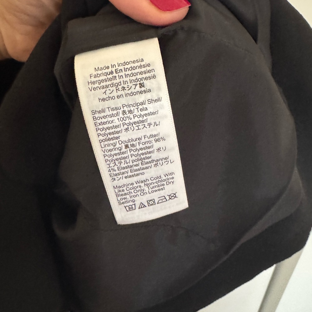 J.Crew Classic Black Buttoned Vest - Picture 8 of 10